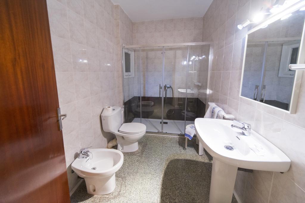 Hotel La Masía Pont de Molíns